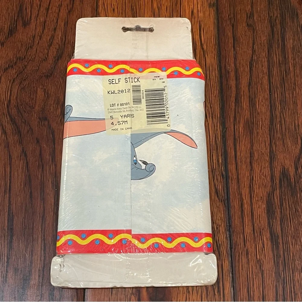 Vintage Disney DUMBO The Flying Elephant Wall Paper Self Stick Room Border 5 yds